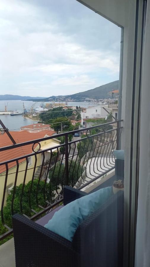 Apartman Antonio Trogir Bagian luar foto