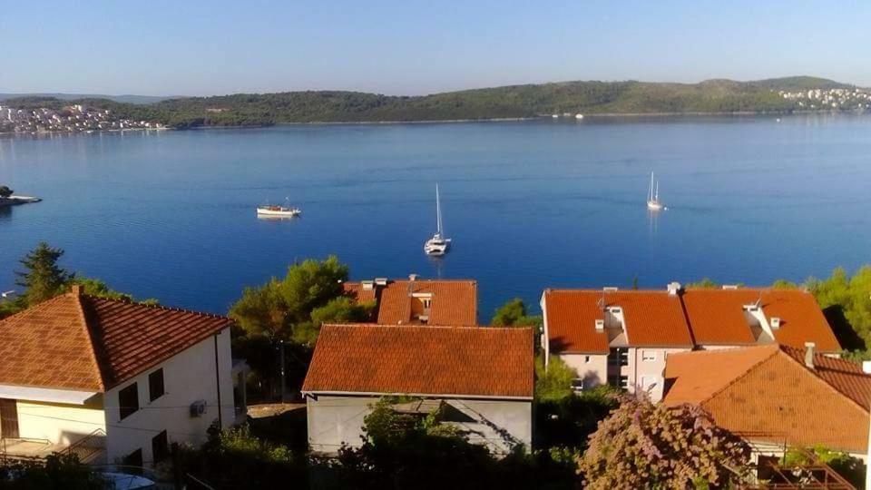 Apartman Antonio Trogir Bagian luar foto