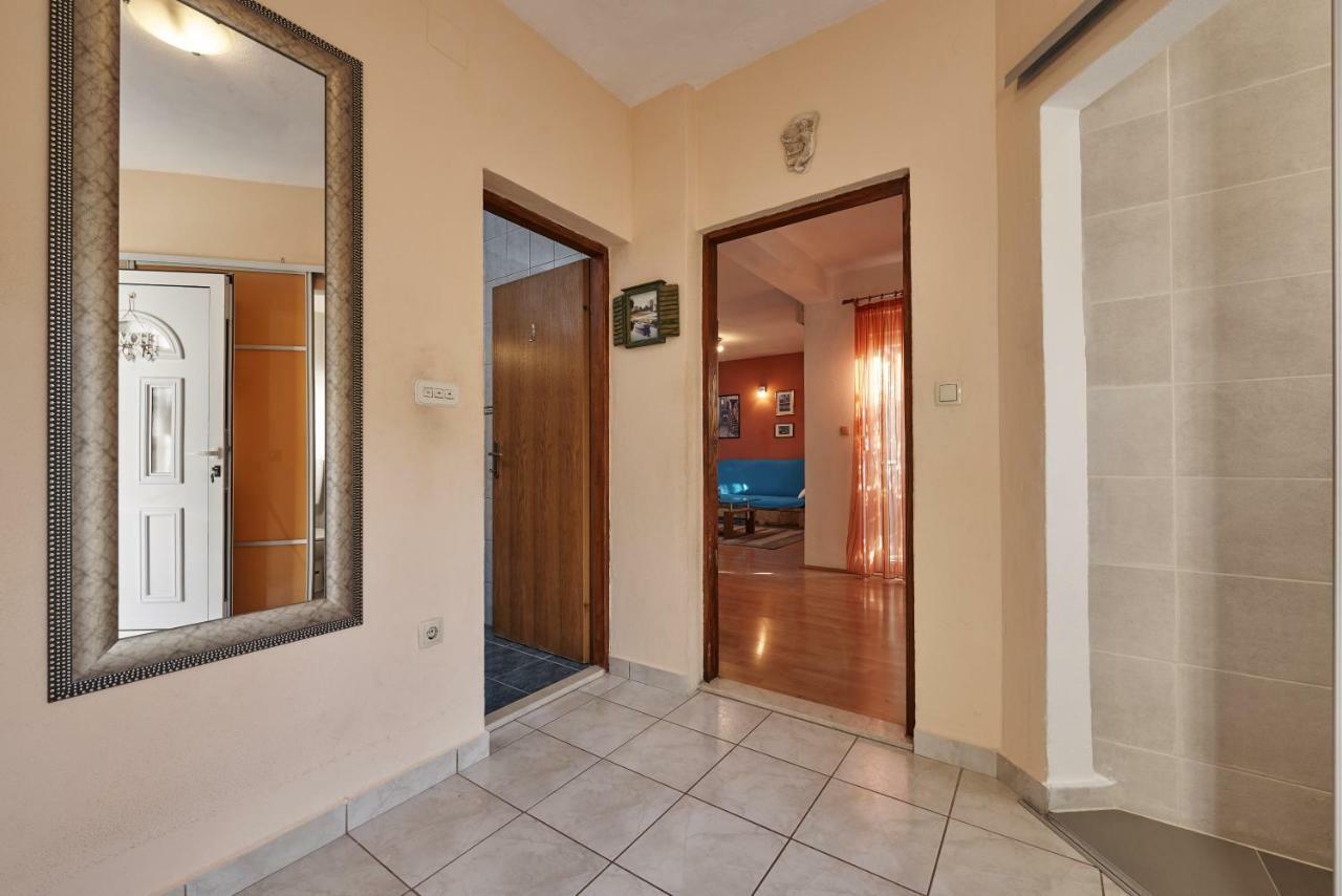 Apartman Antonio Trogir Bagian luar foto