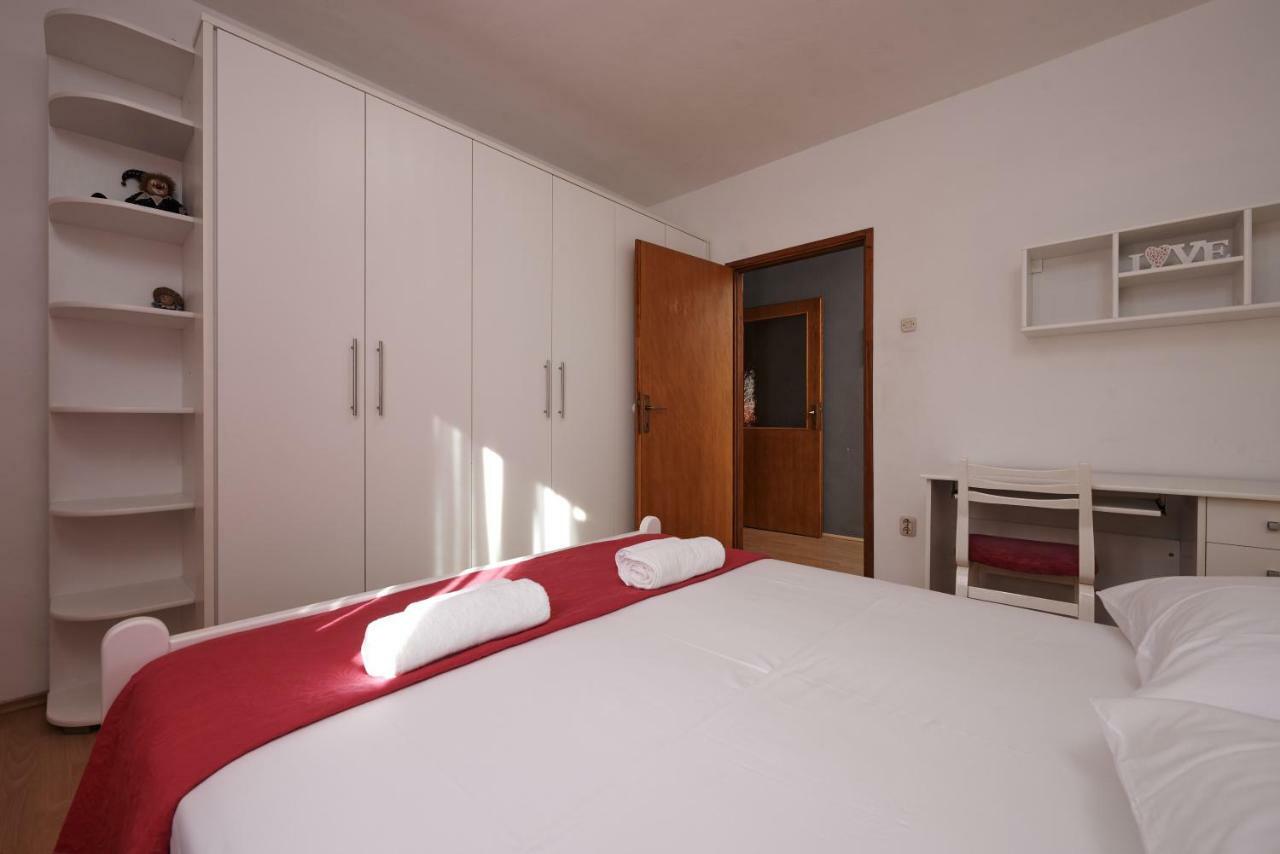 Apartman Antonio Trogir Bagian luar foto